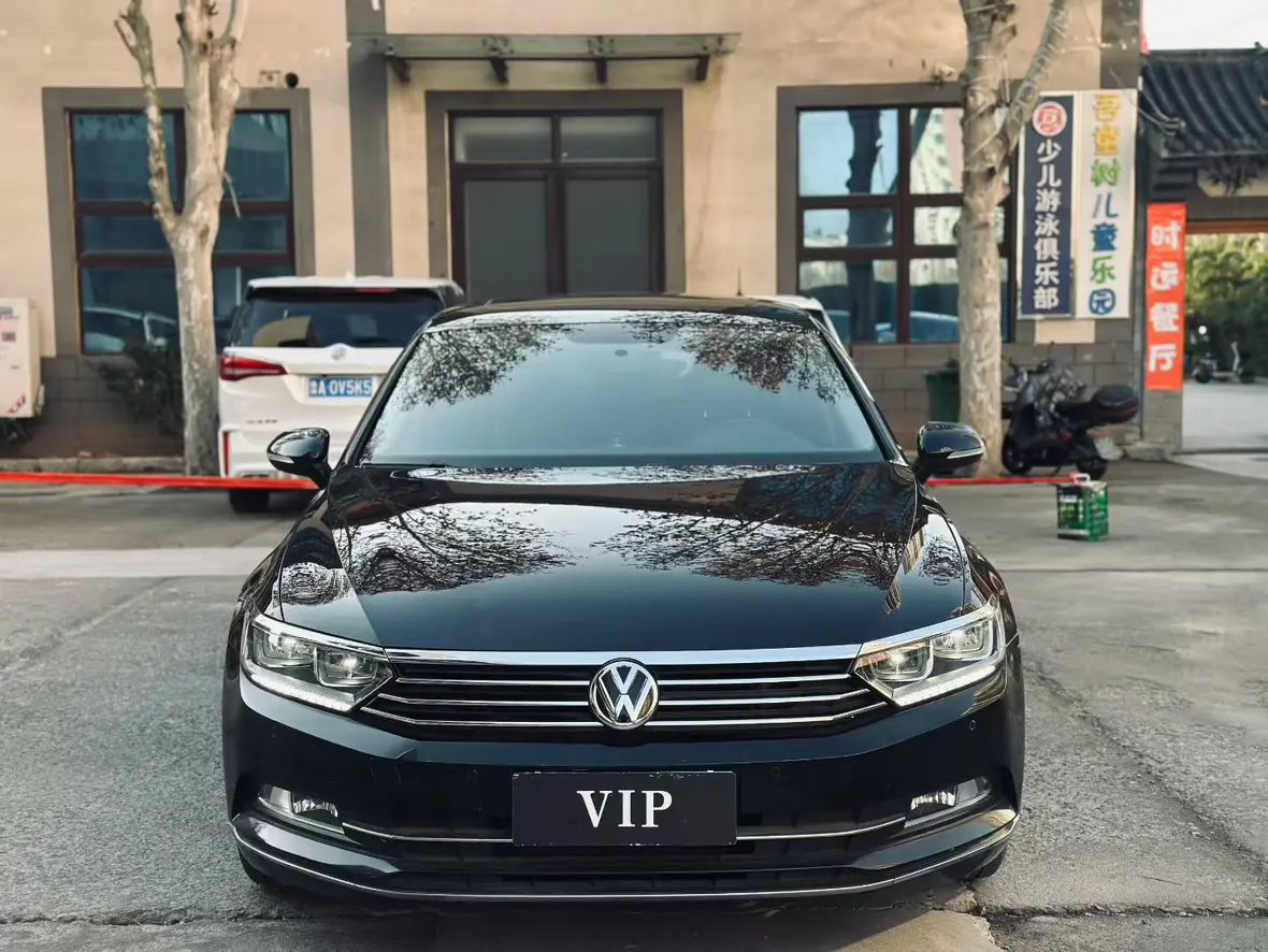 Volkswagen Magotan  из Китая