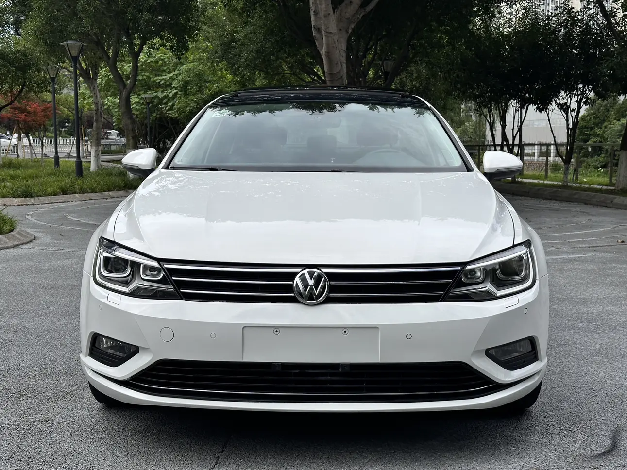 Volkswagen Lamando (Lingdu)  из Китая