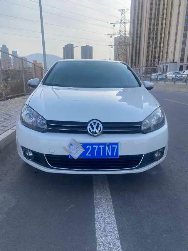 Volkswagen Golf  из Китая