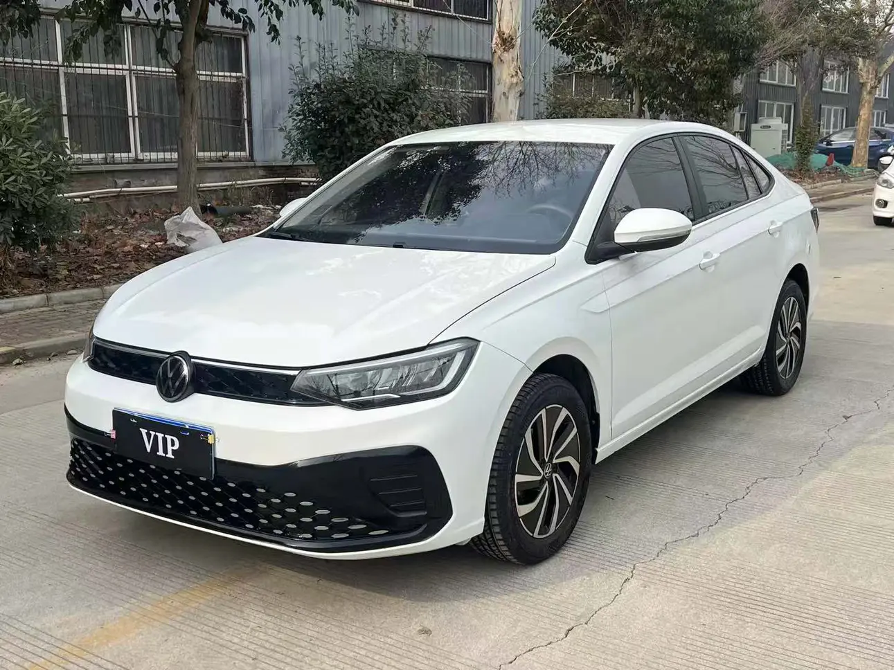 Volkswagen Lavida  из Китая