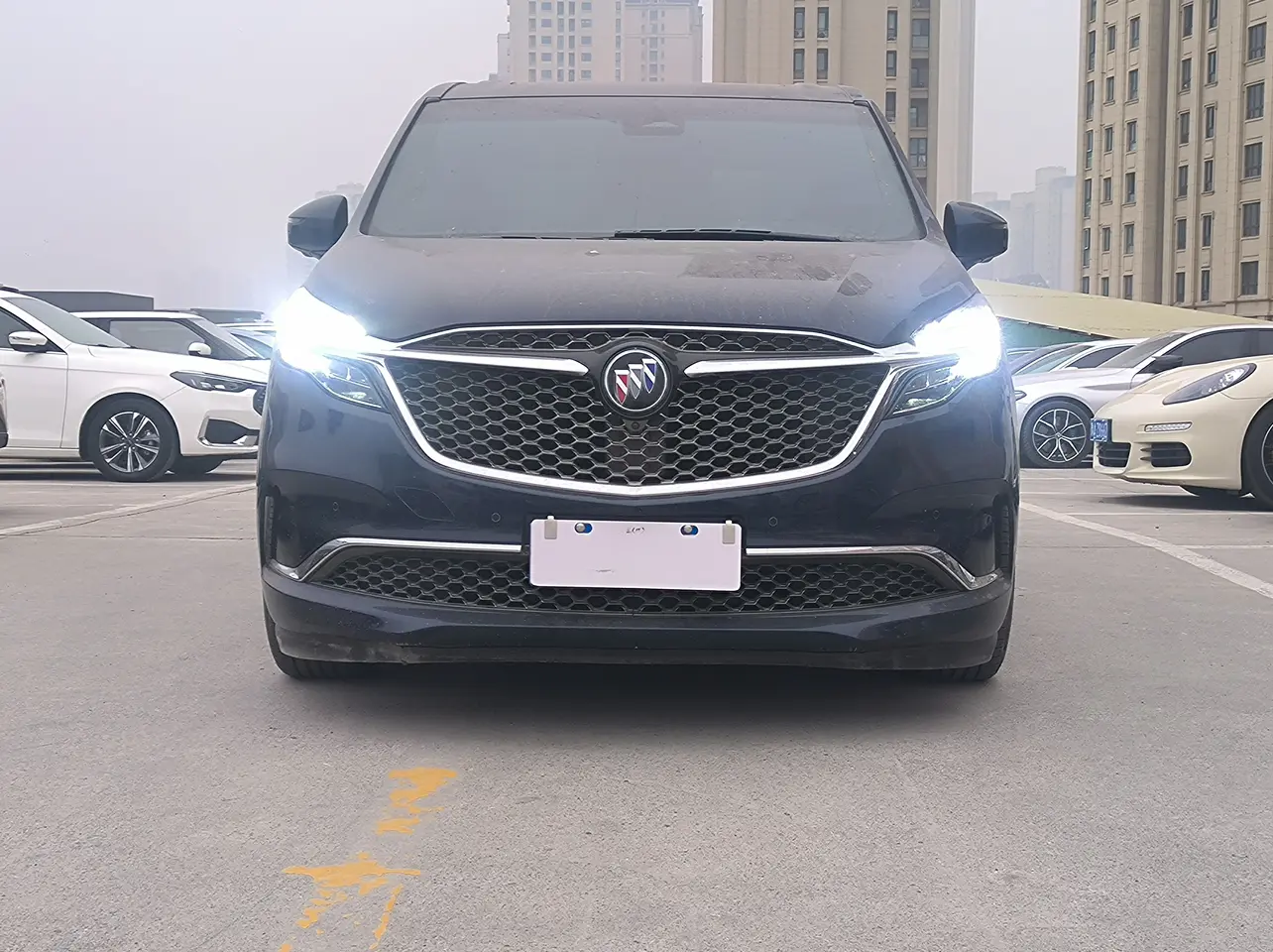 Buick GL8  из Китая