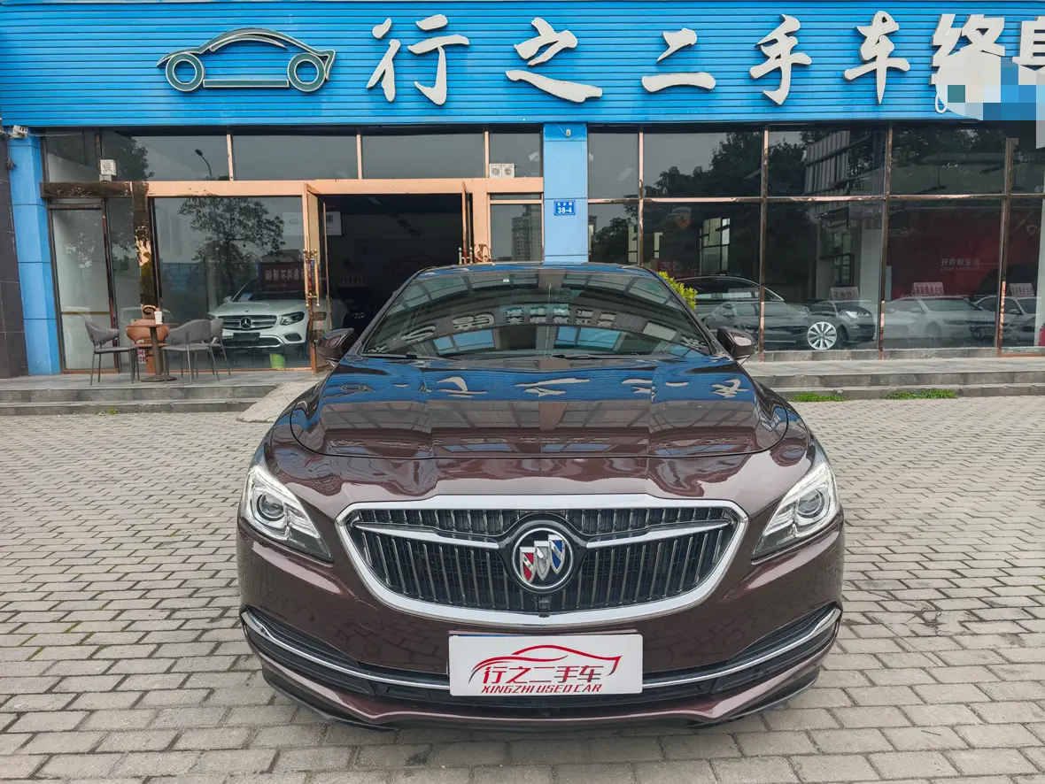 Buick LaCrosse  из Китая