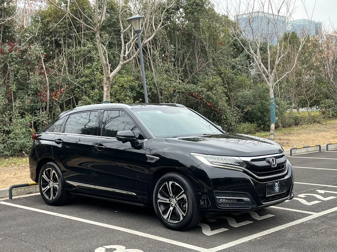 Honda UR-V  из Китая