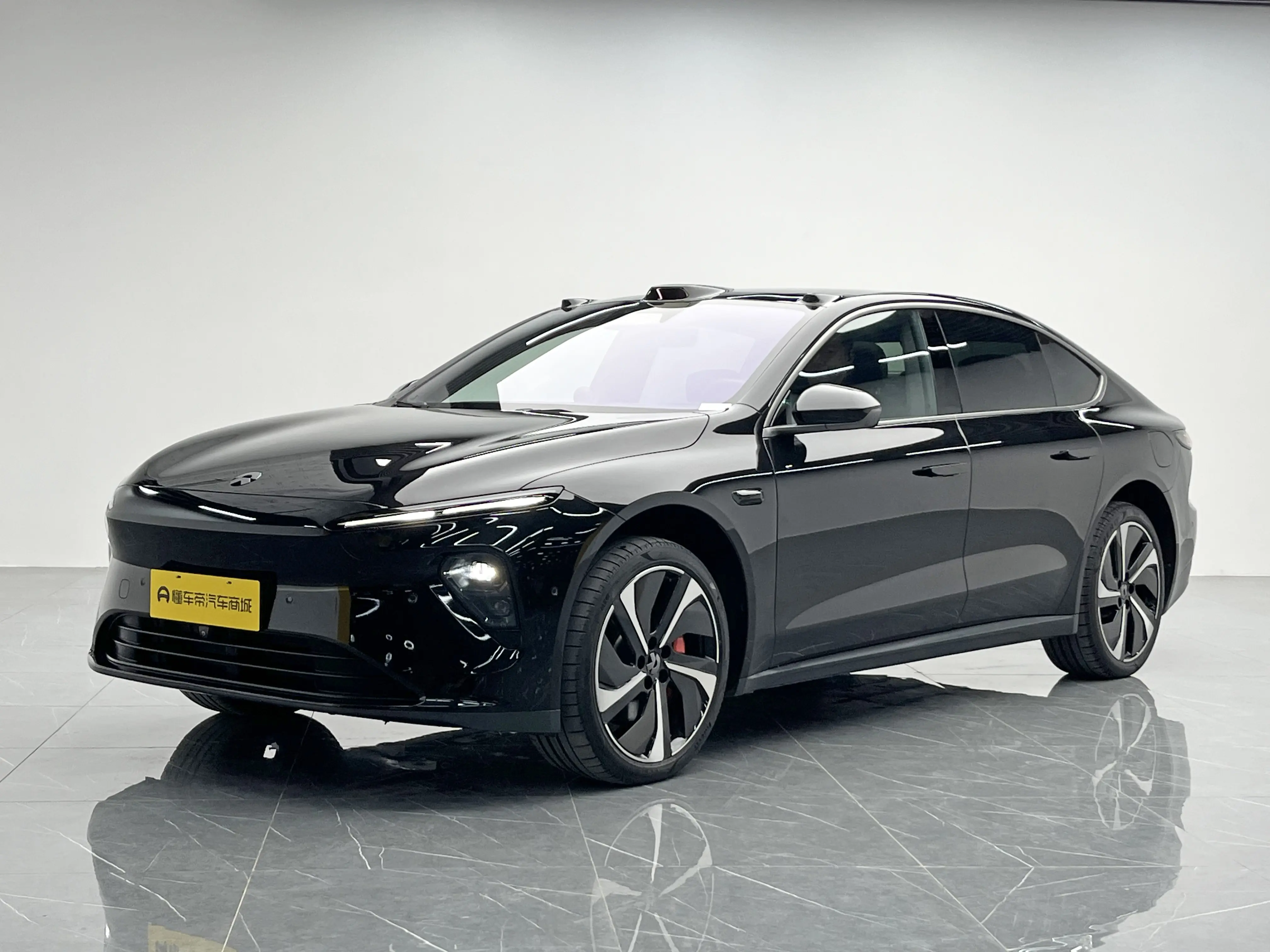 NIO ET7  из Китая