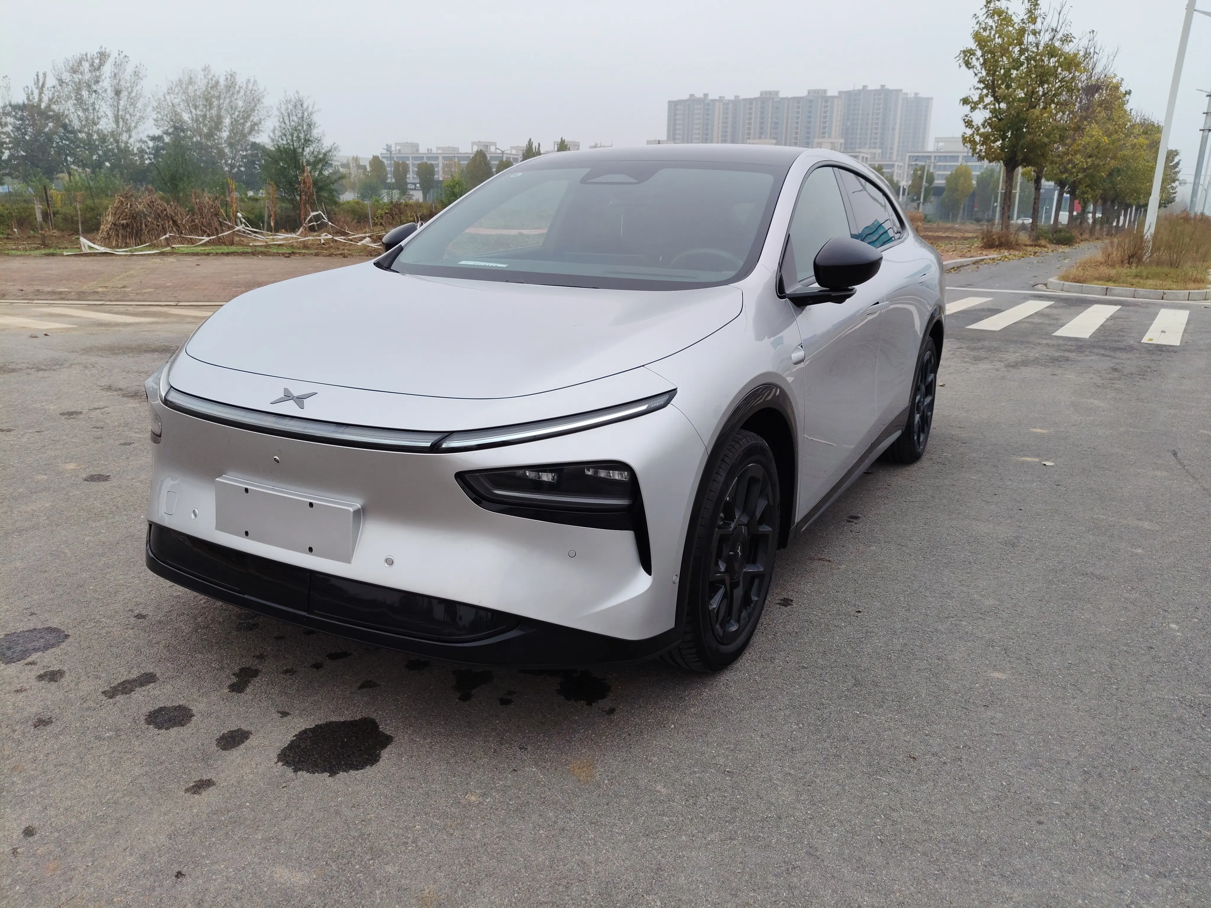 Xpeng G7  из Китая