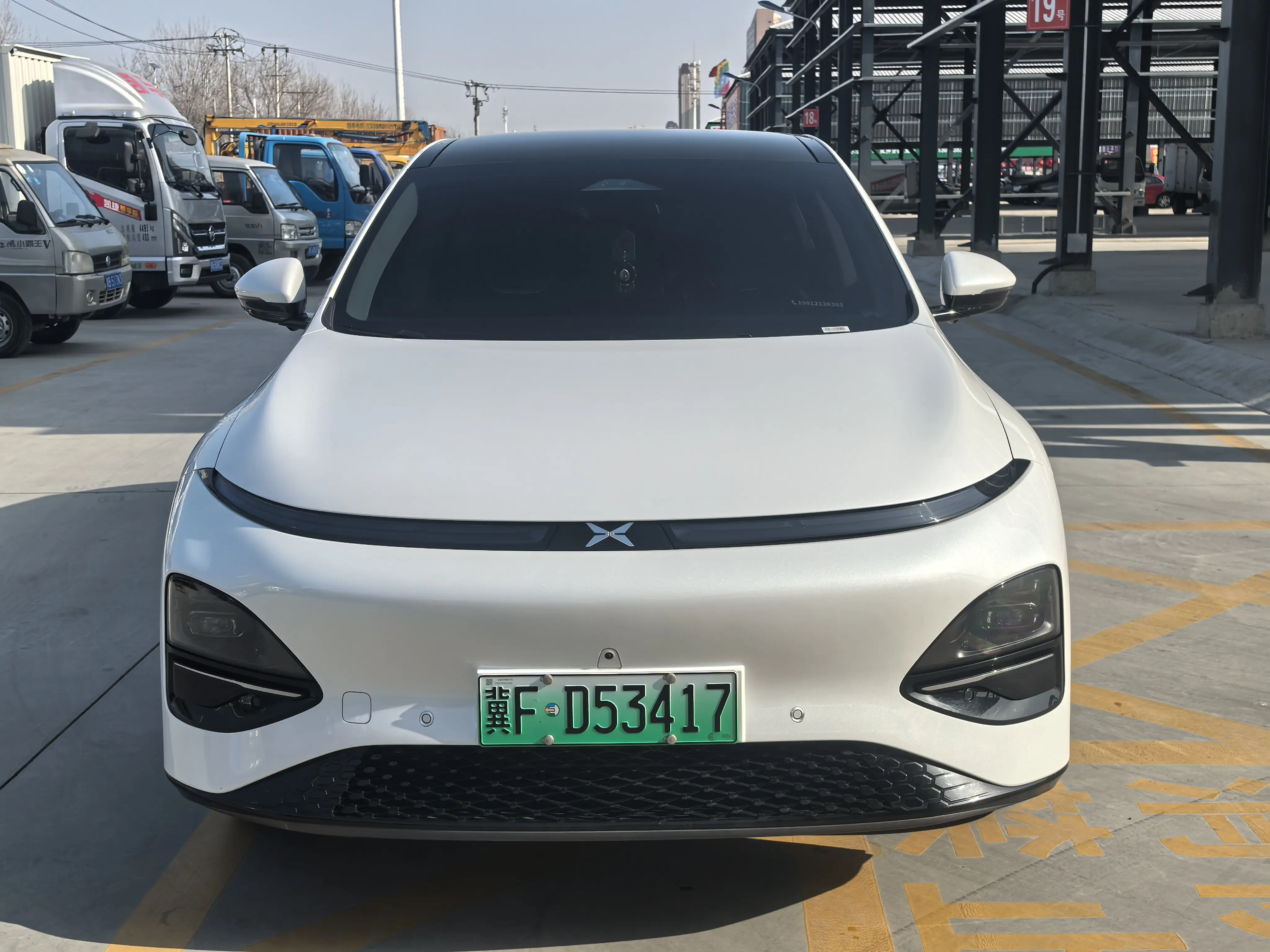 Xpeng G6  из Китая