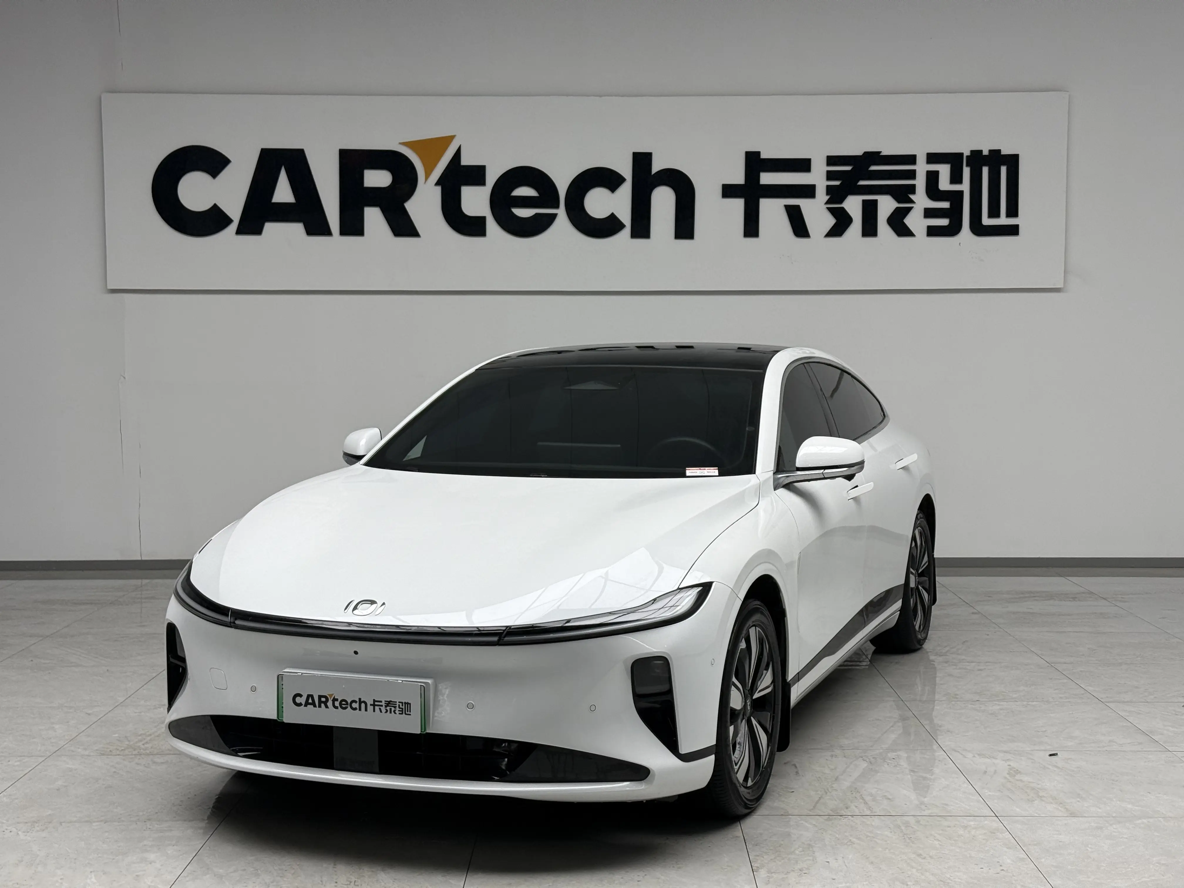 Changan Qiyuan A07  из Китая