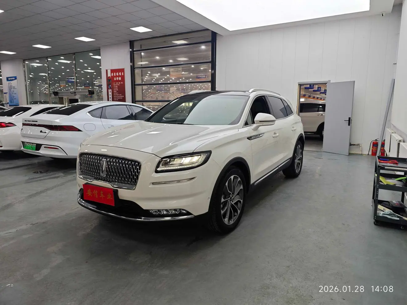 Lincoln Navigator  из Китая