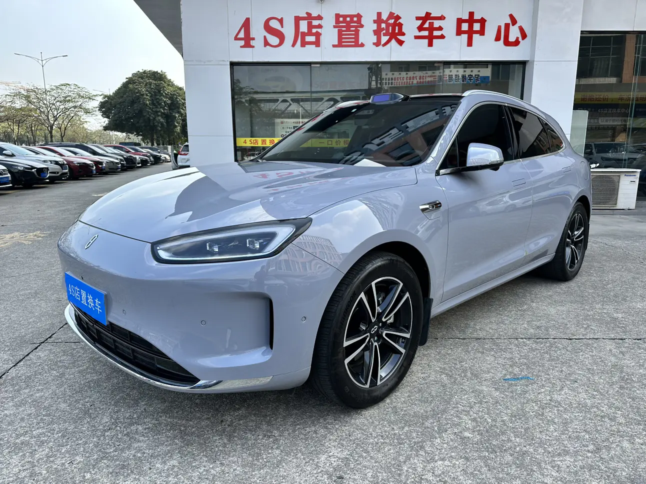 AITO M5 (Wenjie M5)  из Китая