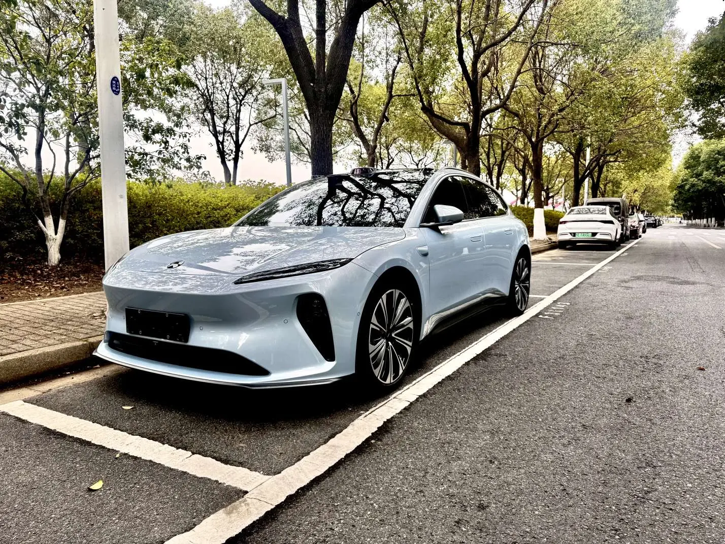 NIO ET5T  из Китая