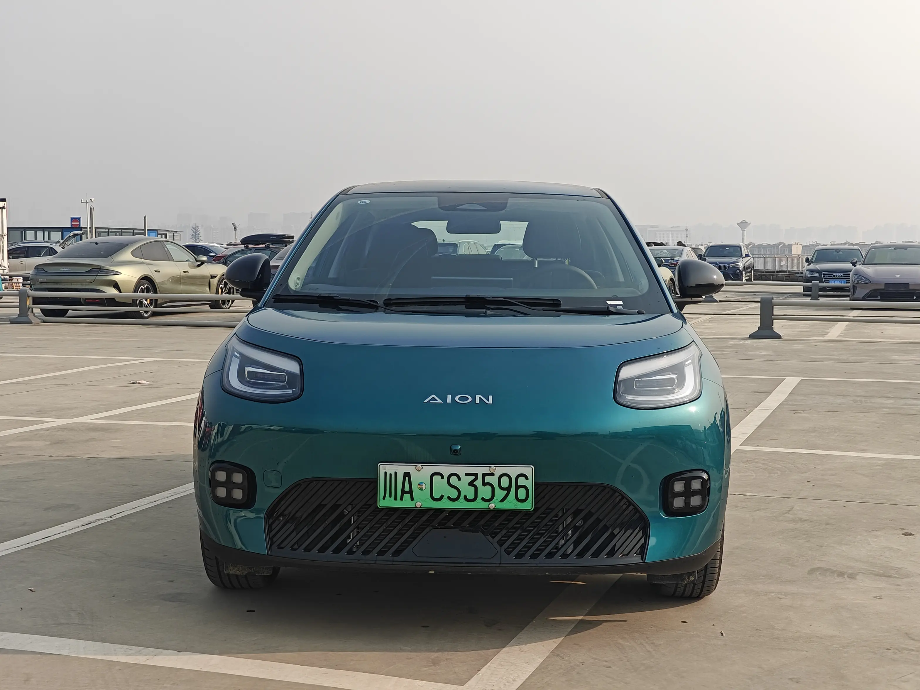 AION UT  из Китая