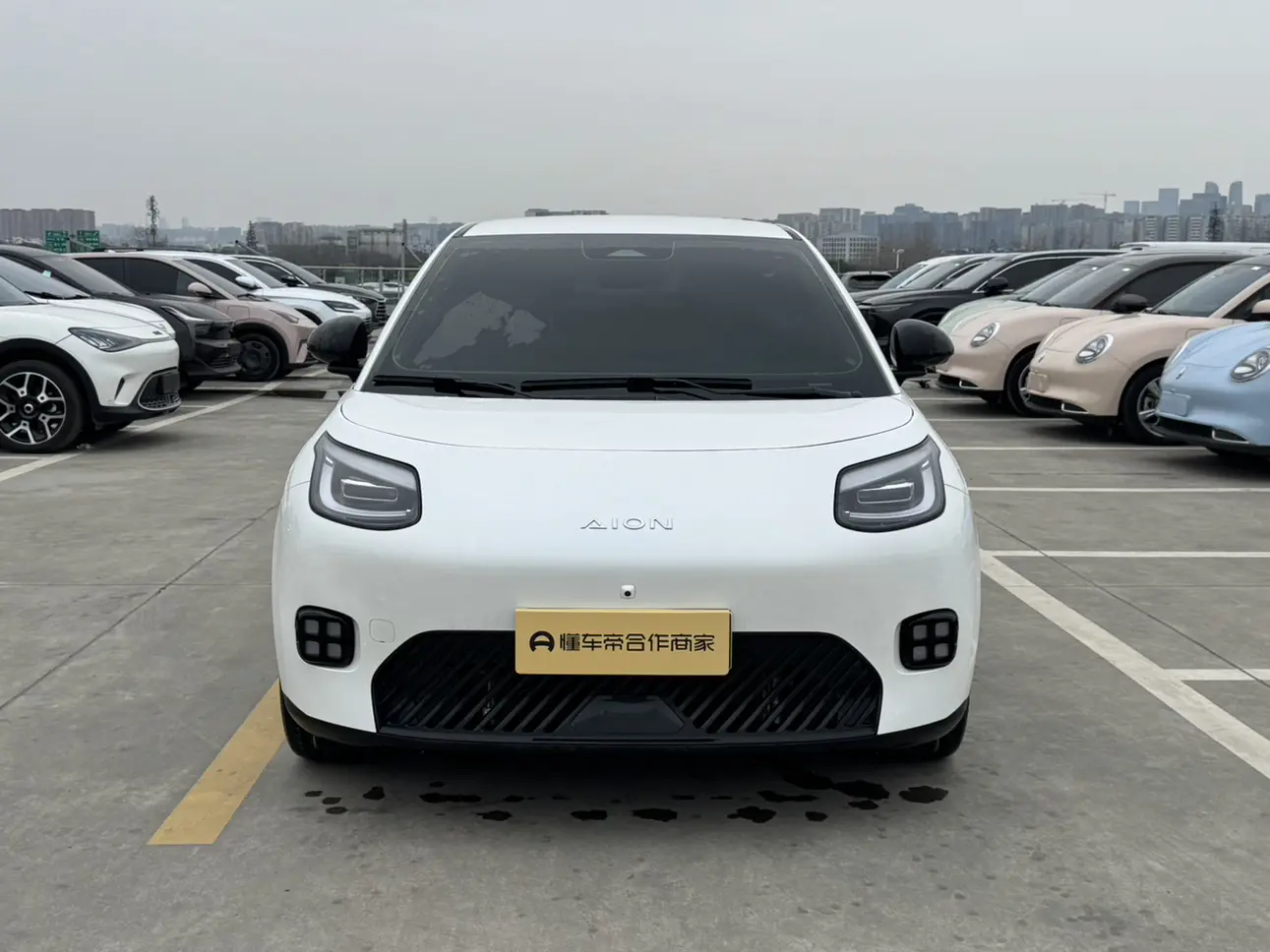 AION UT  из Китая