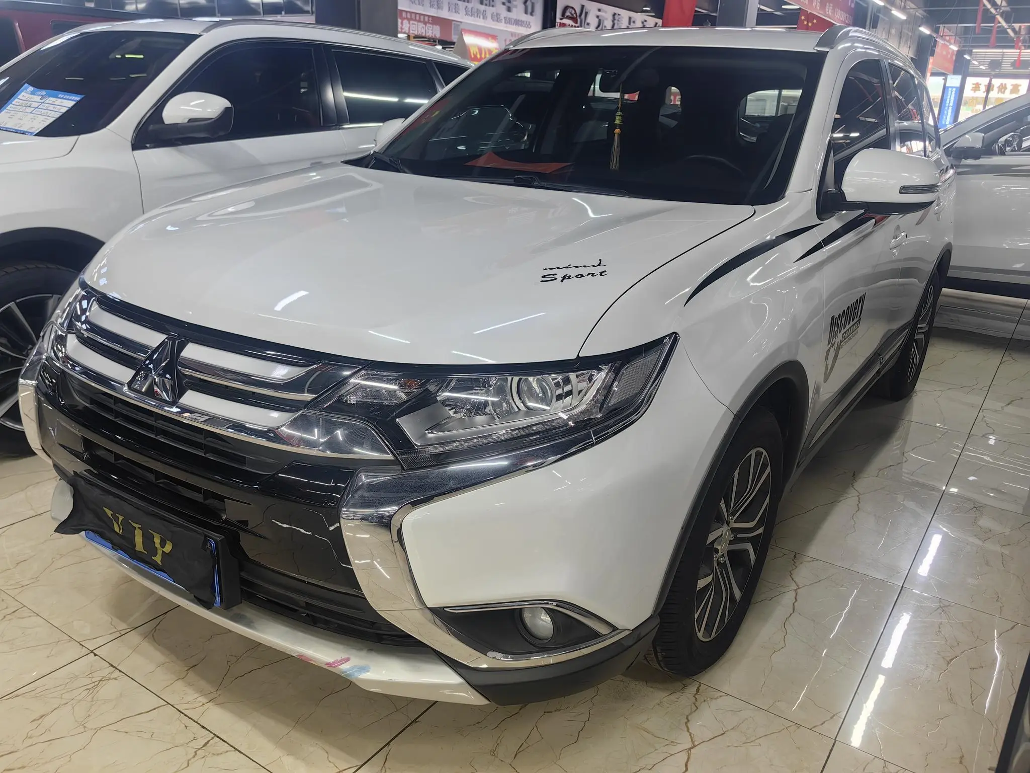Mitsubishi Outlander  из Китая