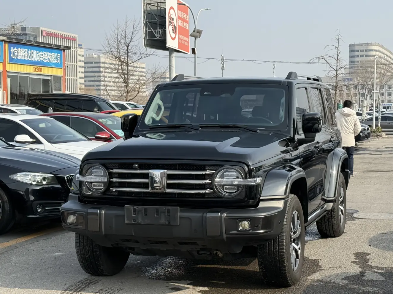 Tank 300  из Китая