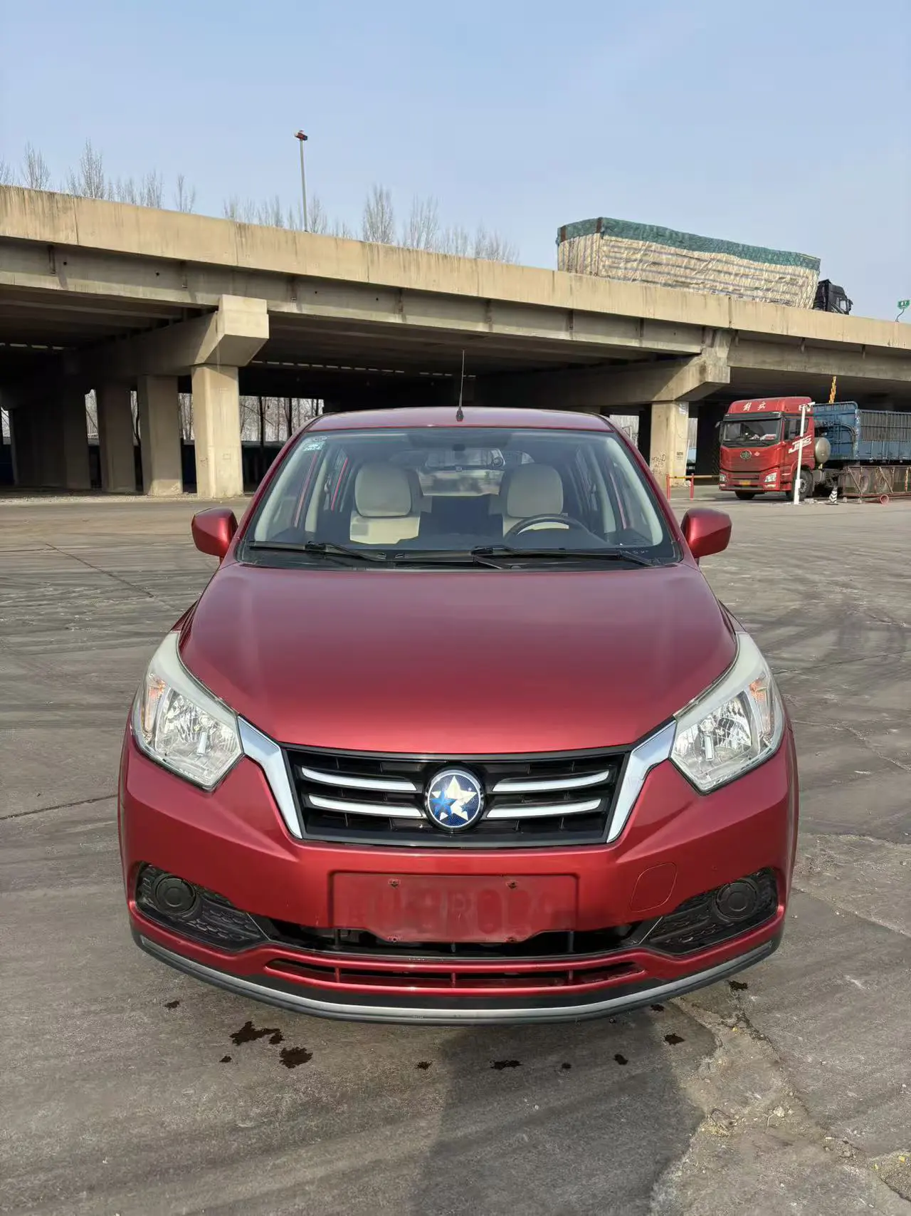 Kai Chen Venucia R50  из Китая