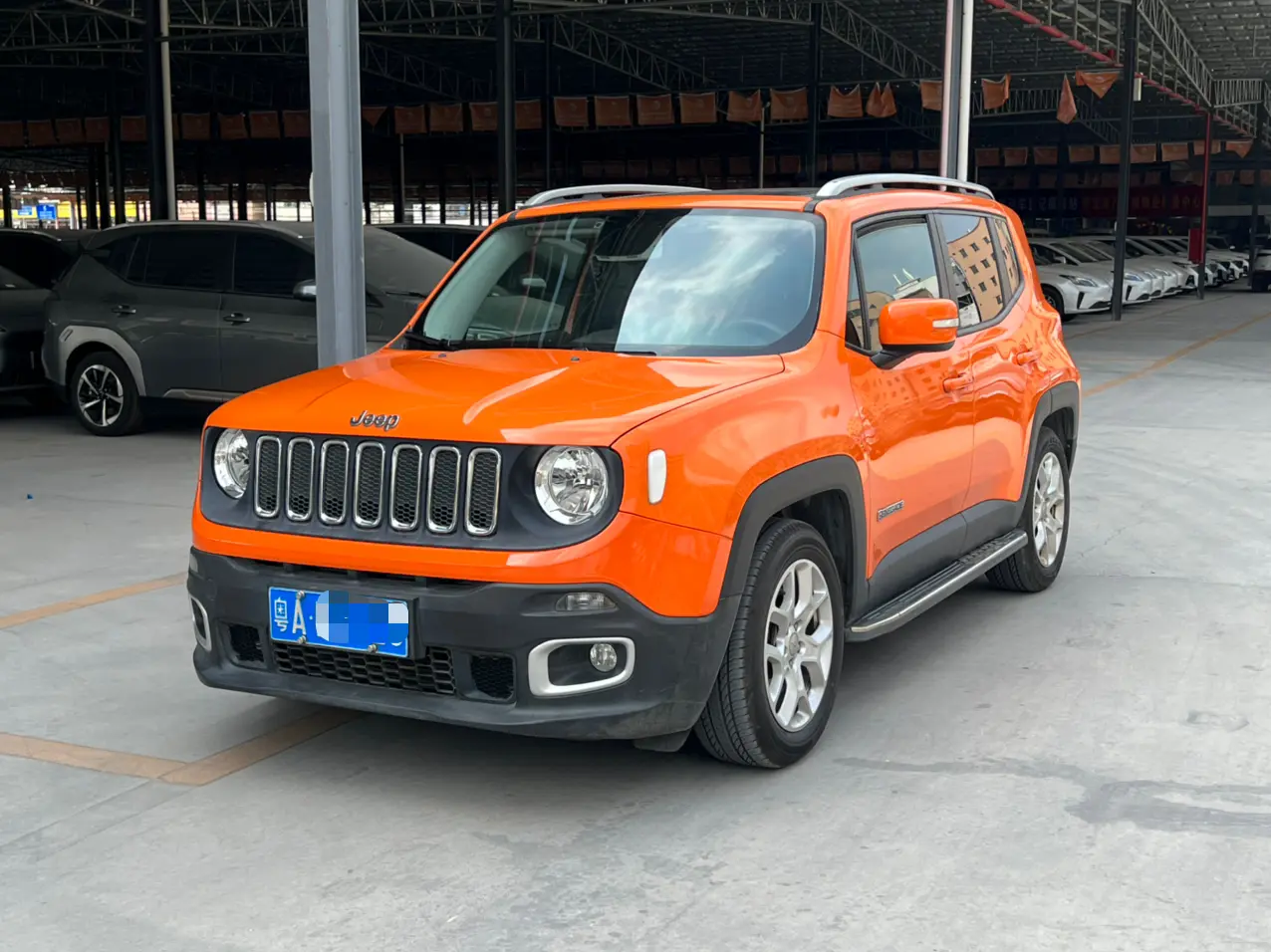 Jeep Freeman  из Китая