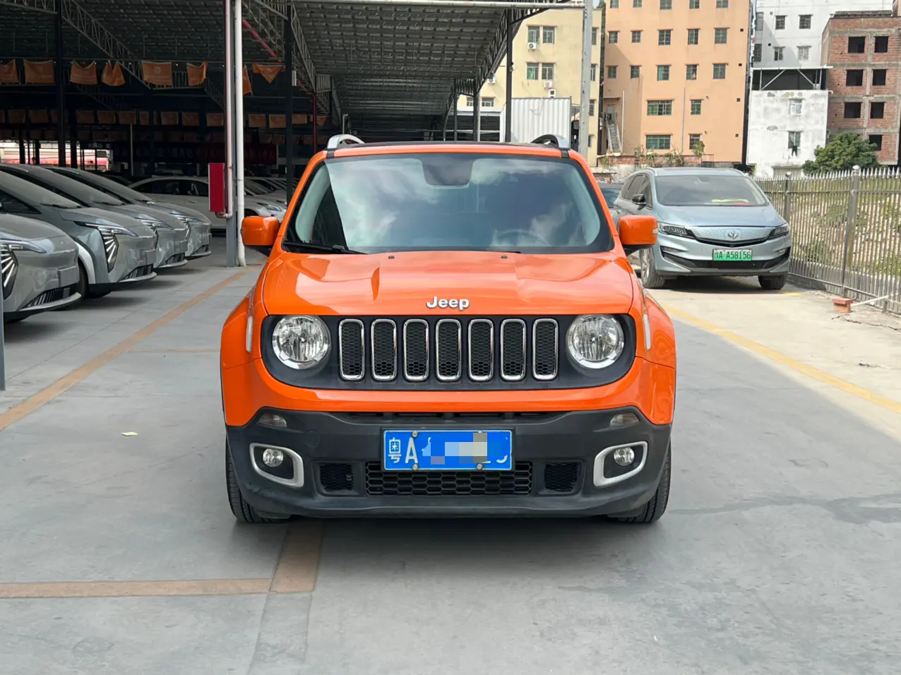 Jeep Freeman  из Китая