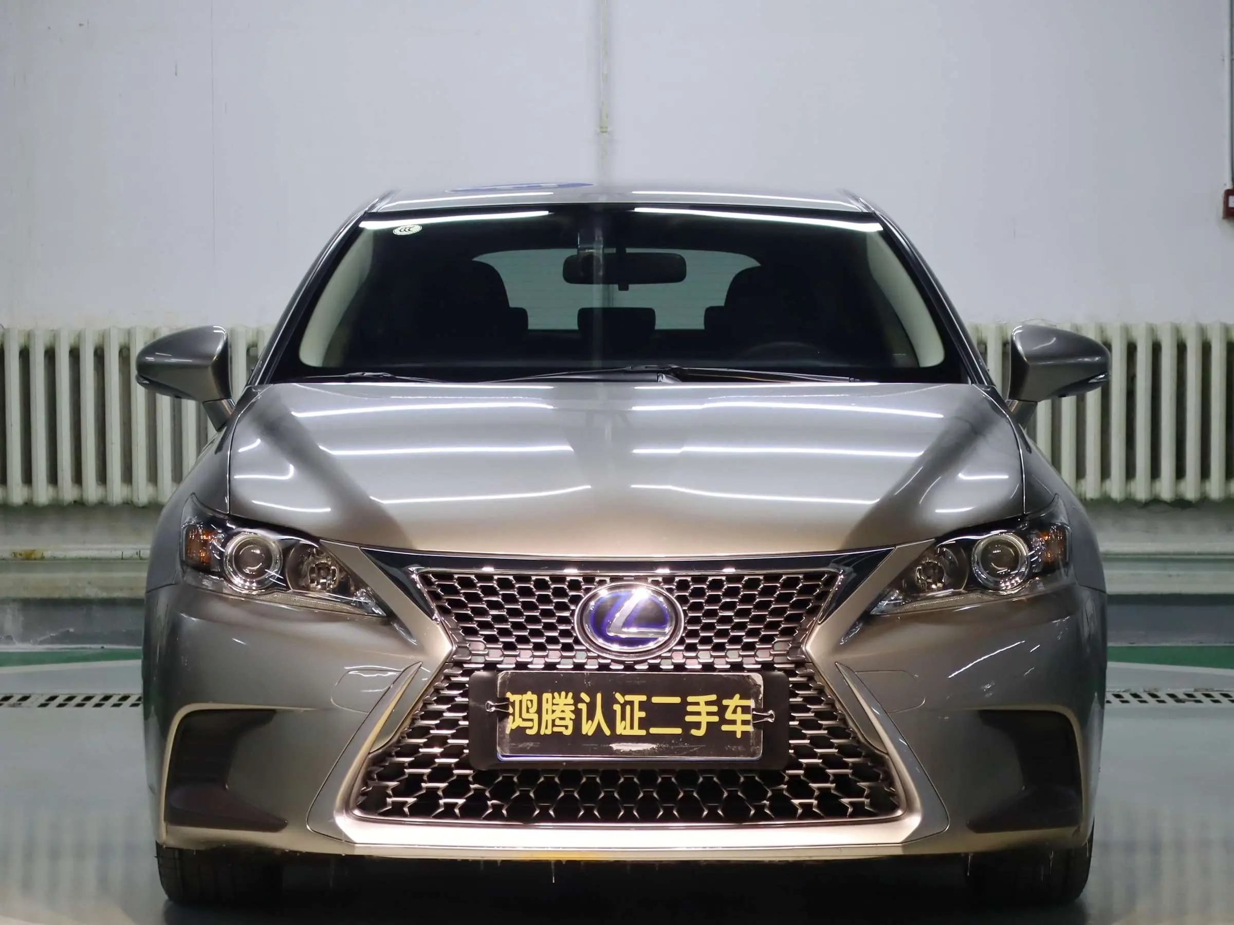 Lexus CT  из Китая