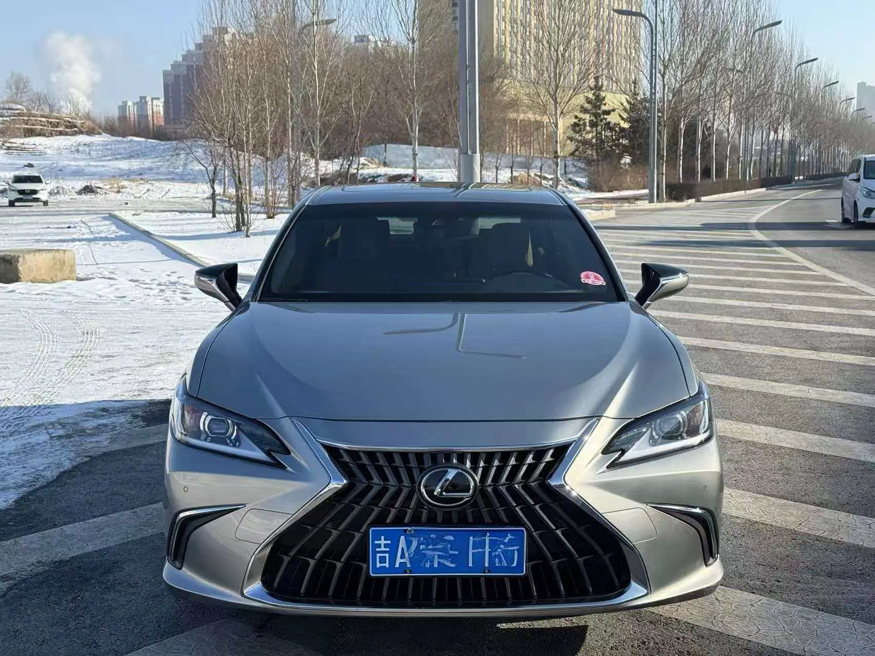 Lexus ES  из Китая