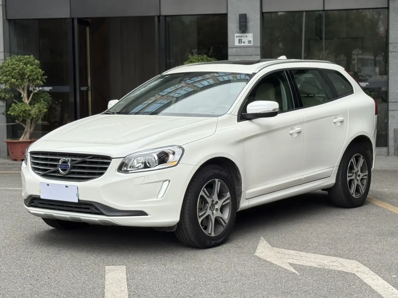 Volvo XC60  из Китая