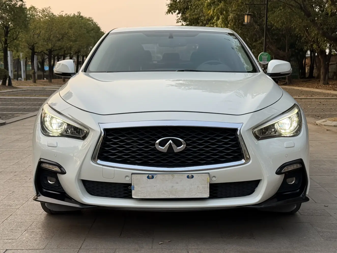Infiniti Q50L  из Китая