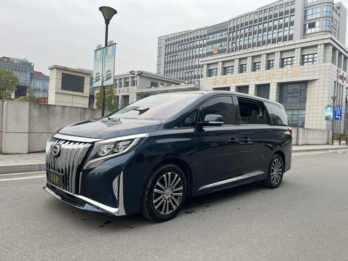 GAC Trumpchi M8  из Китая