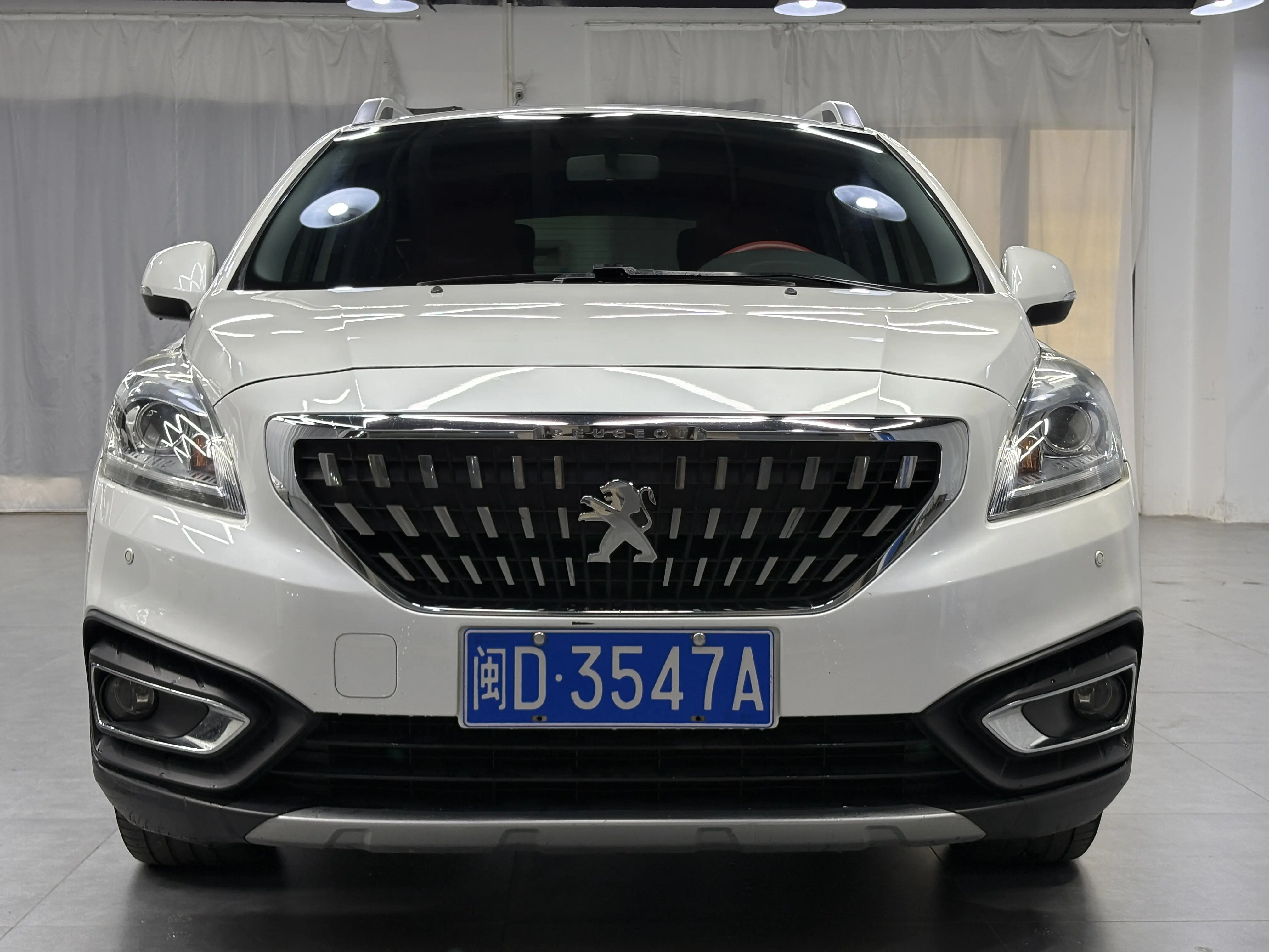 Peugeot 3008  из Китая