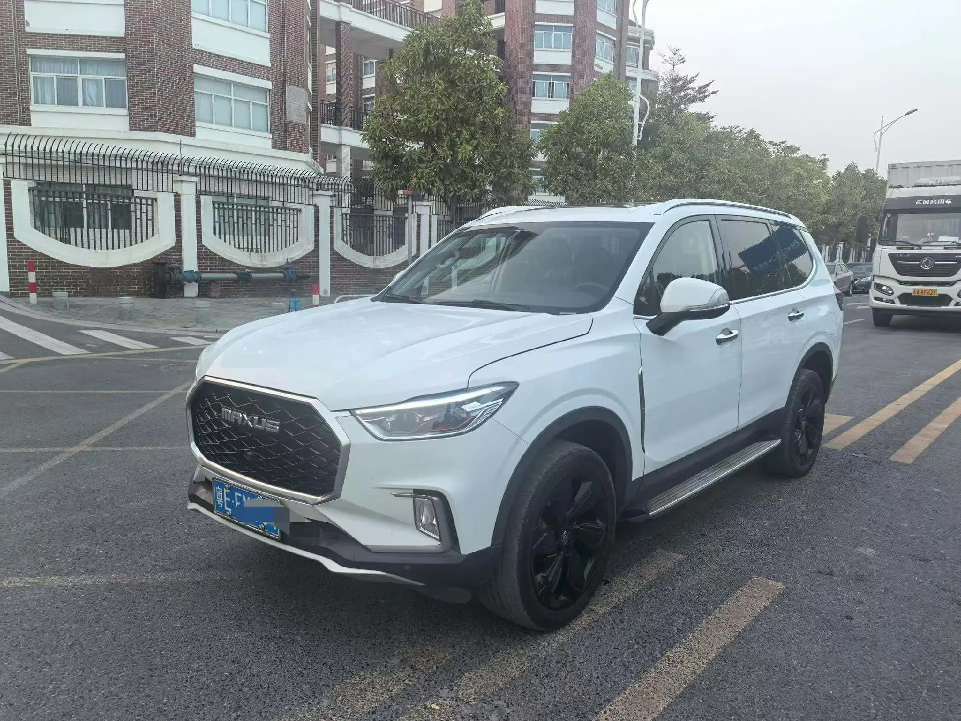 Datong Maxus D90  из Китая