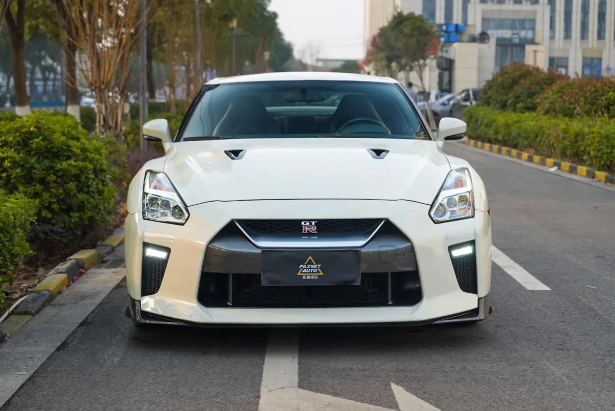 Nissan GT-R  из Китая