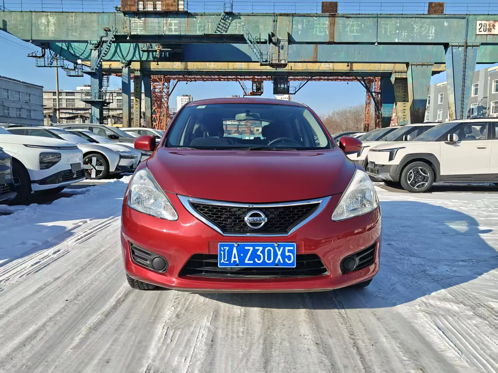 Nissan Tiida  из Китая