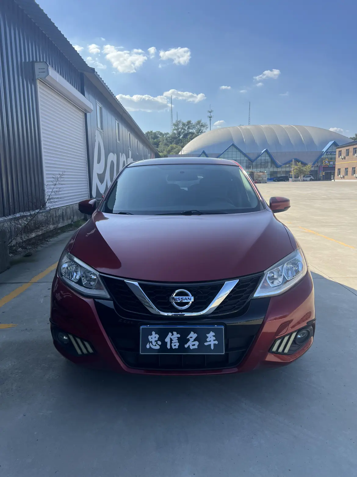 Nissan Tiida  из Китая