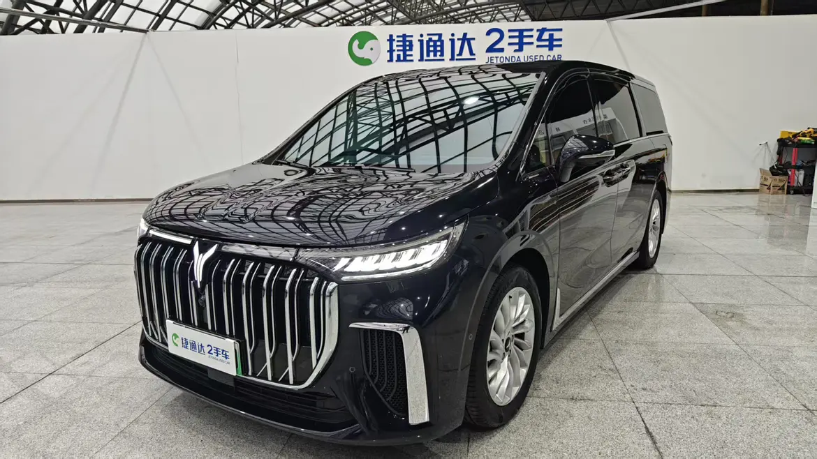 Voyah Lantu Dreamer PHEV  из Китая