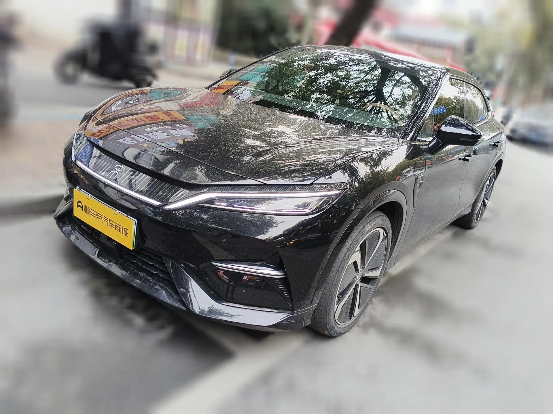 BYD Song L EV  из Китая