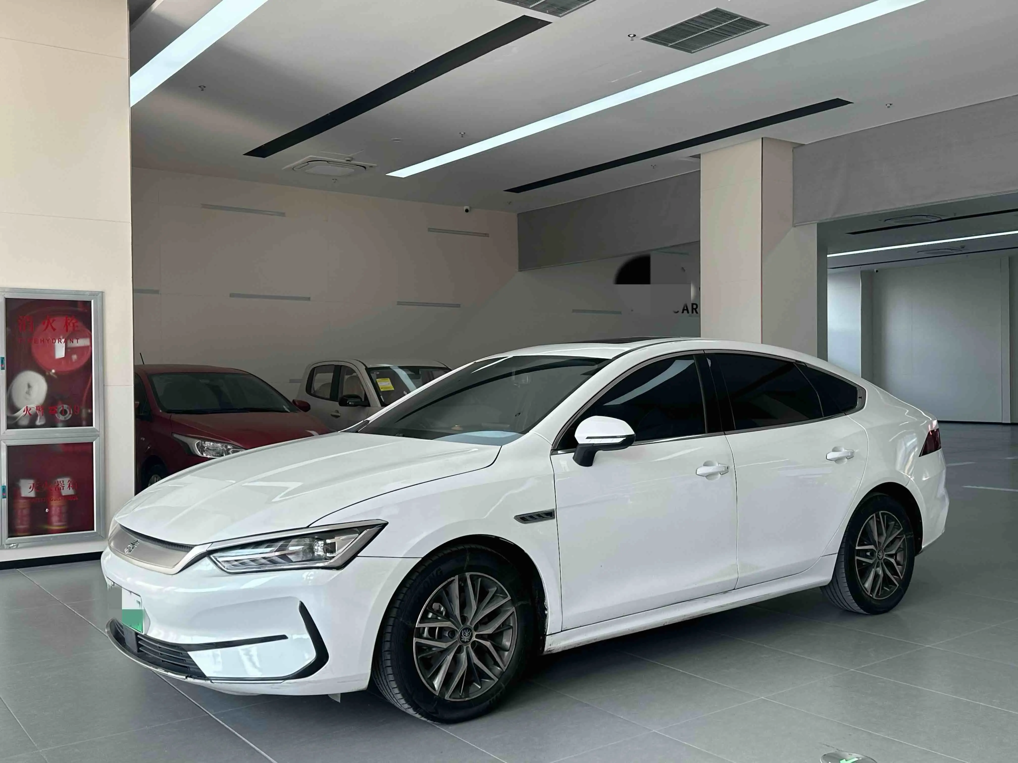 BYD Qin PLUS EV  из Китая