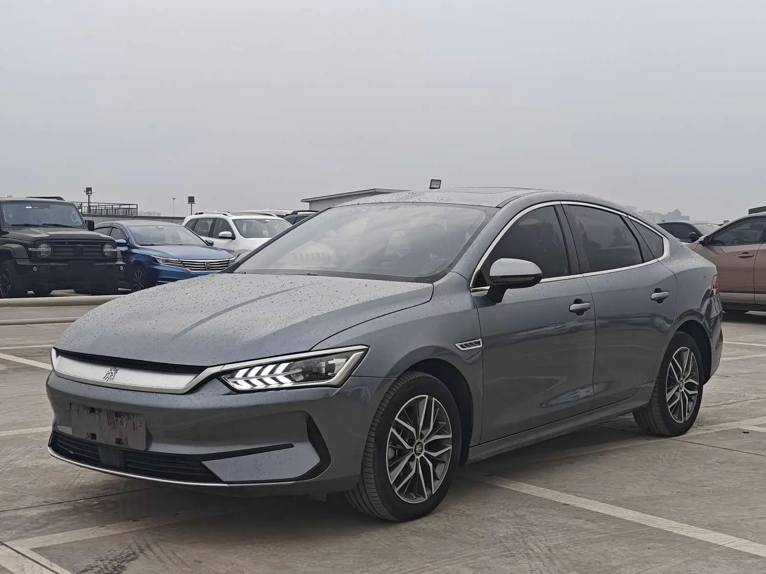 BYD Qin PLUS EV  из Китая