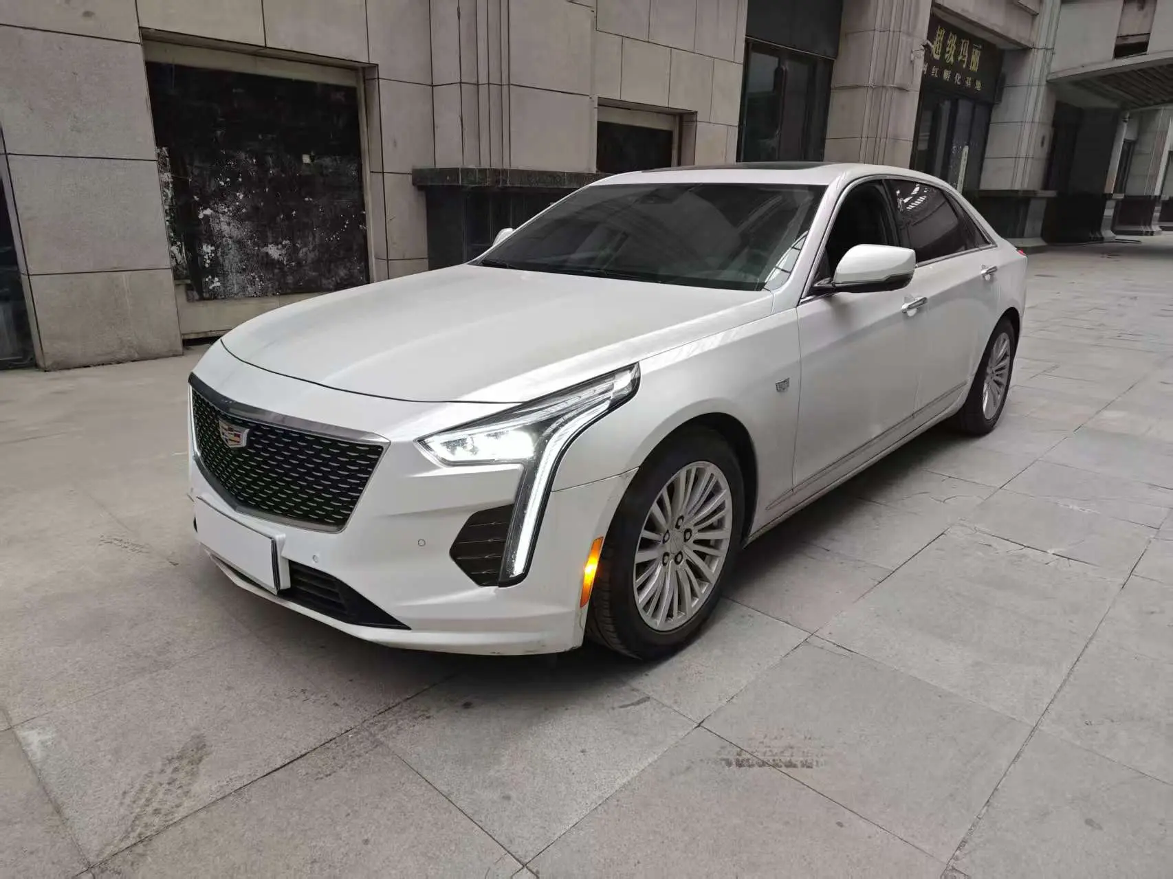 Cadillac CT6  из Китая