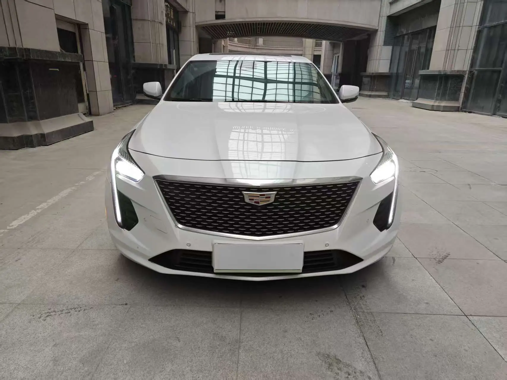 Cadillac CT6  из Китая