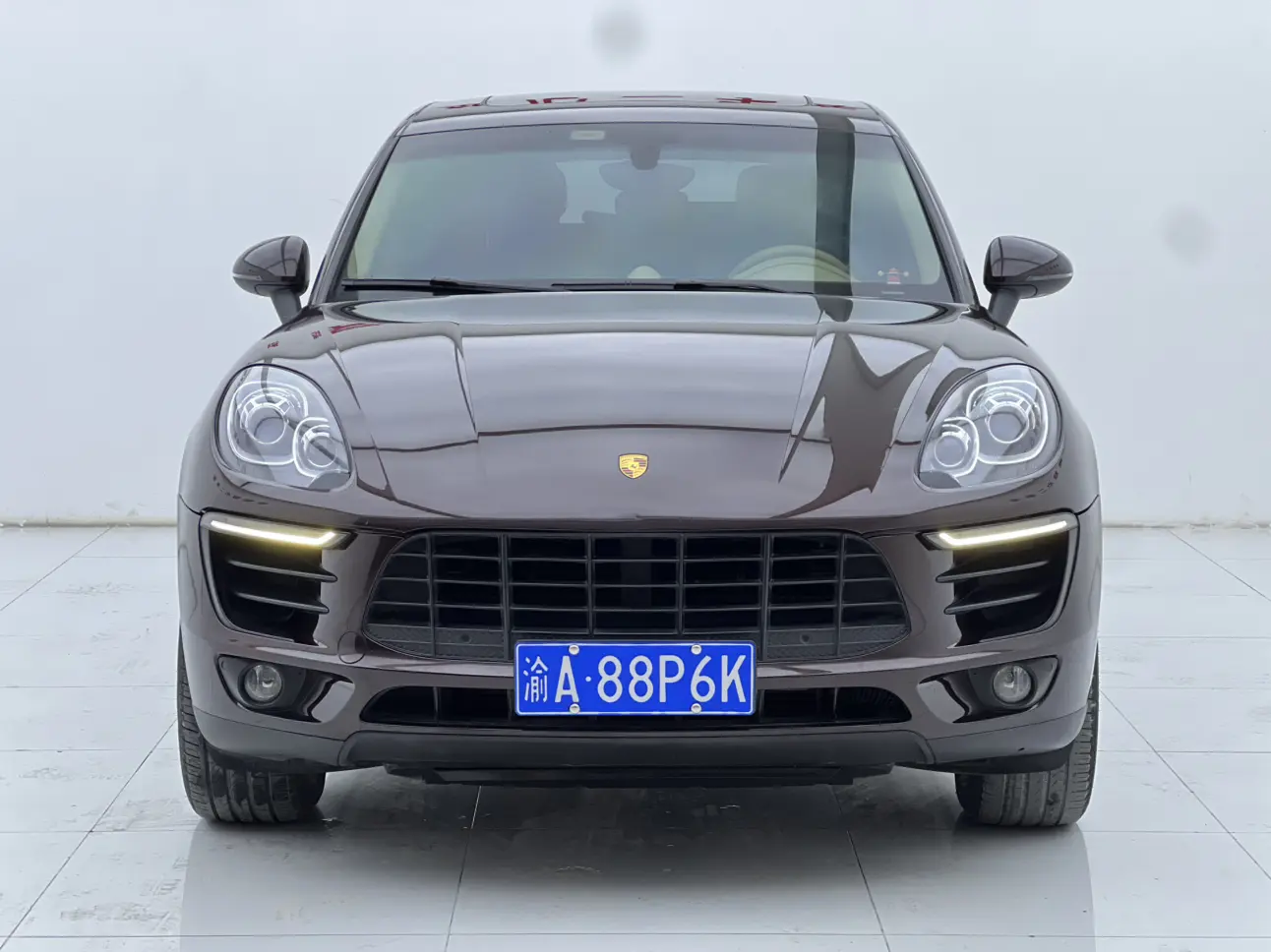 Porsche Macan  из Китая