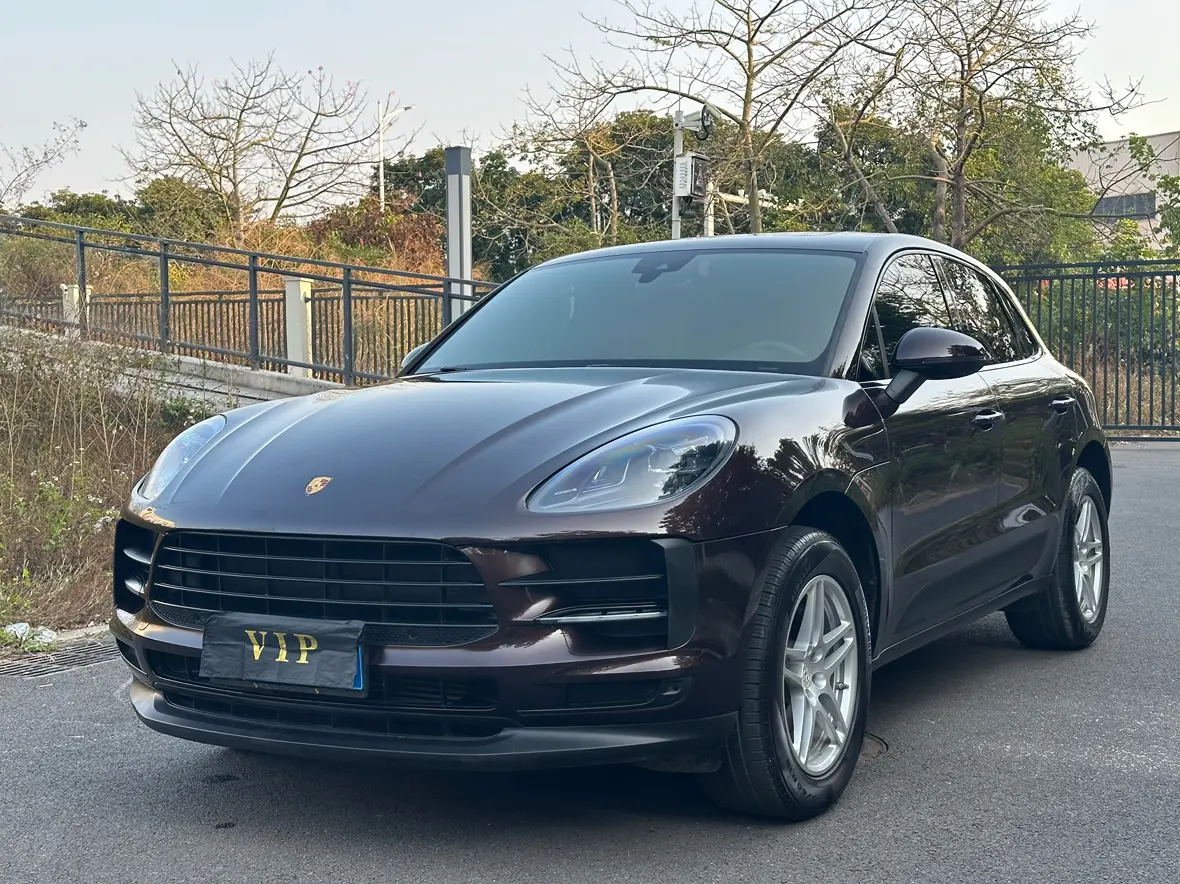 Porsche Macan  из Китая