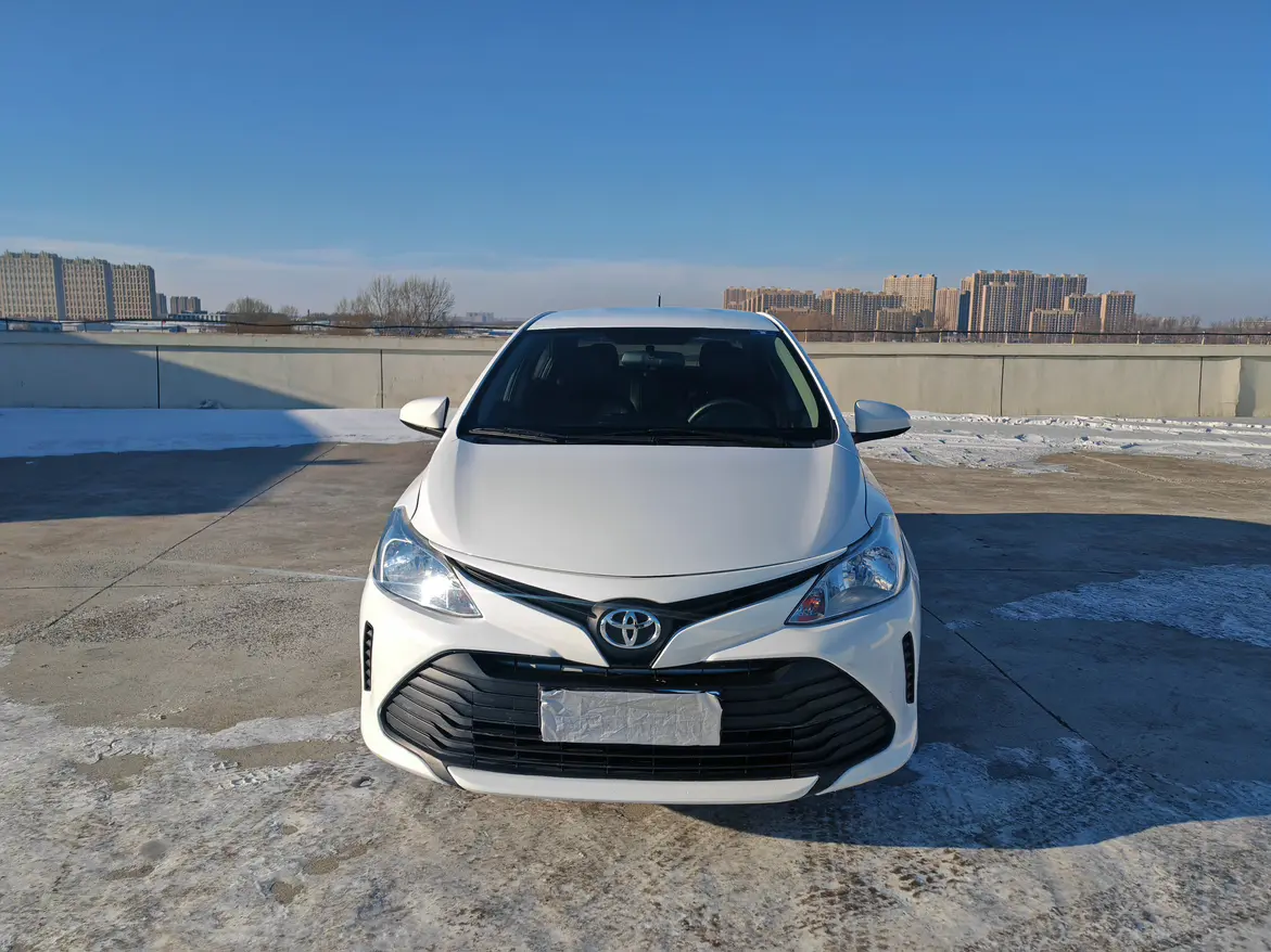 Toyota Vios  из Китая