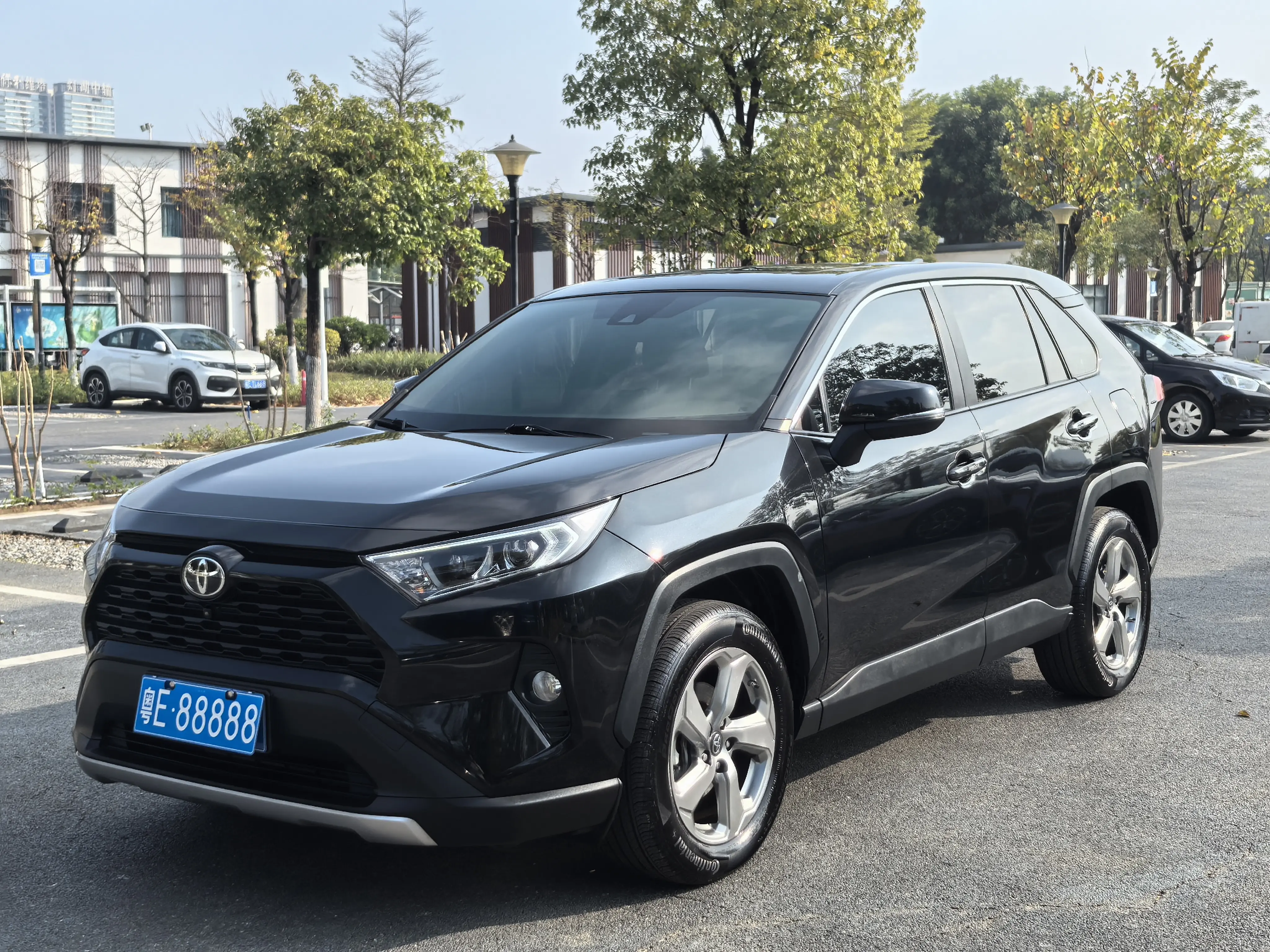 Toyota RAV4  из Китая