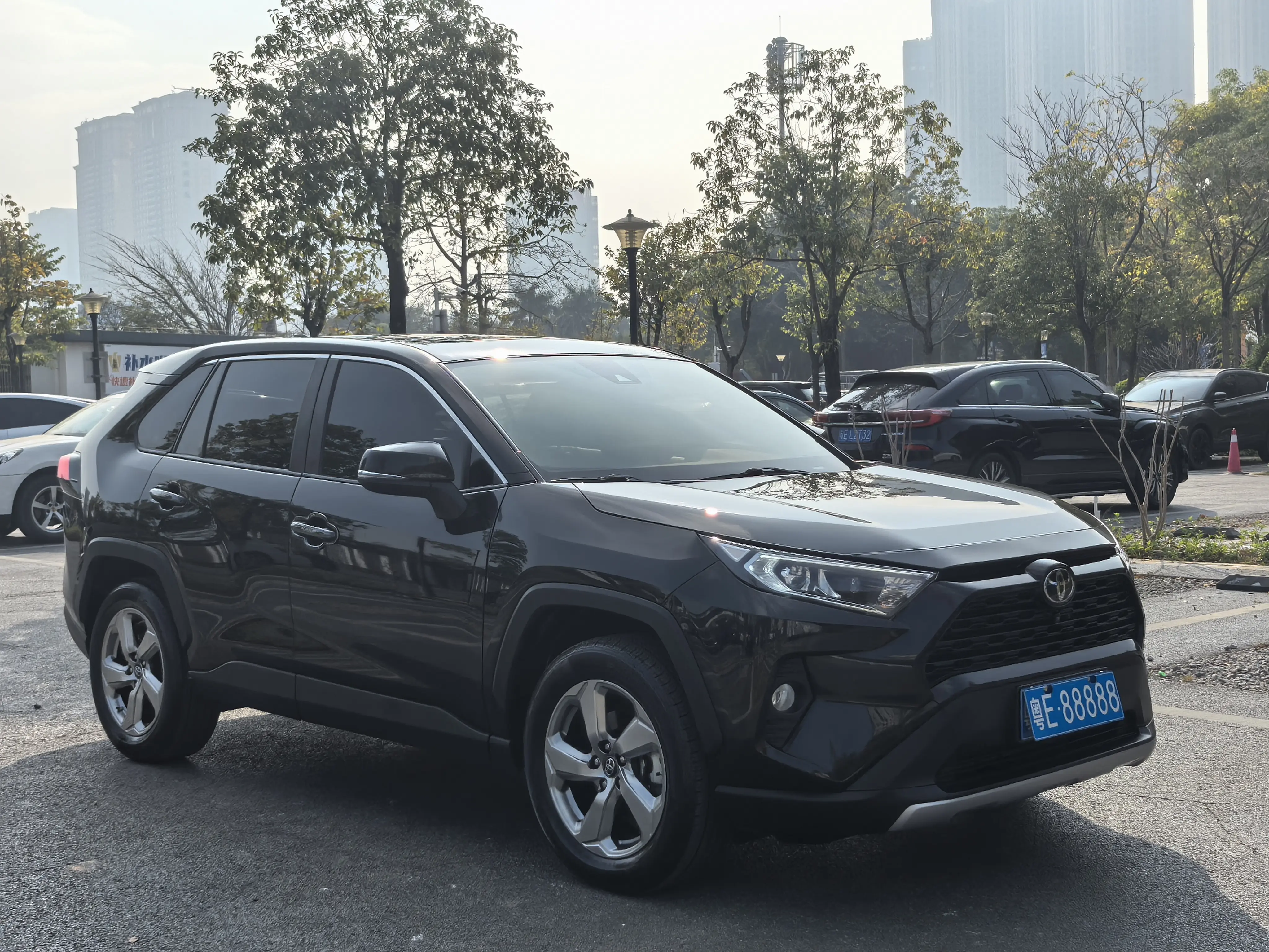 Toyota RAV4  из Китая