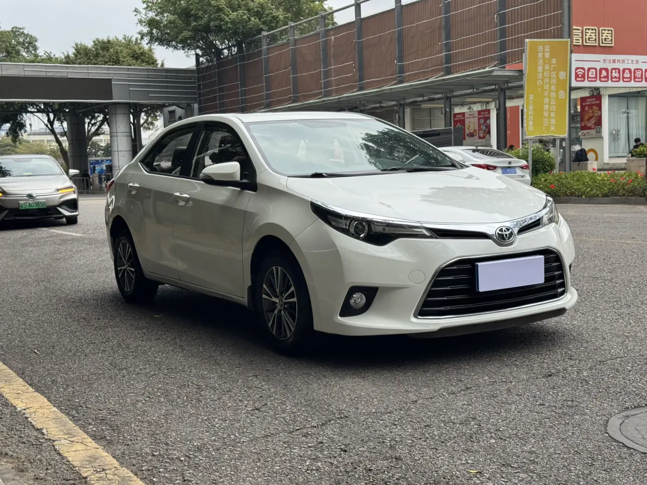 Toyota Levin (Lei Ling)  из Китая