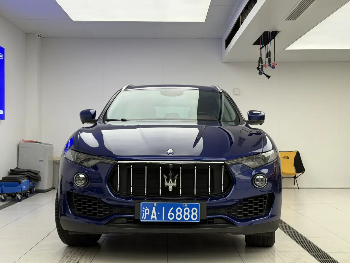 Maserati Levante  из Китая