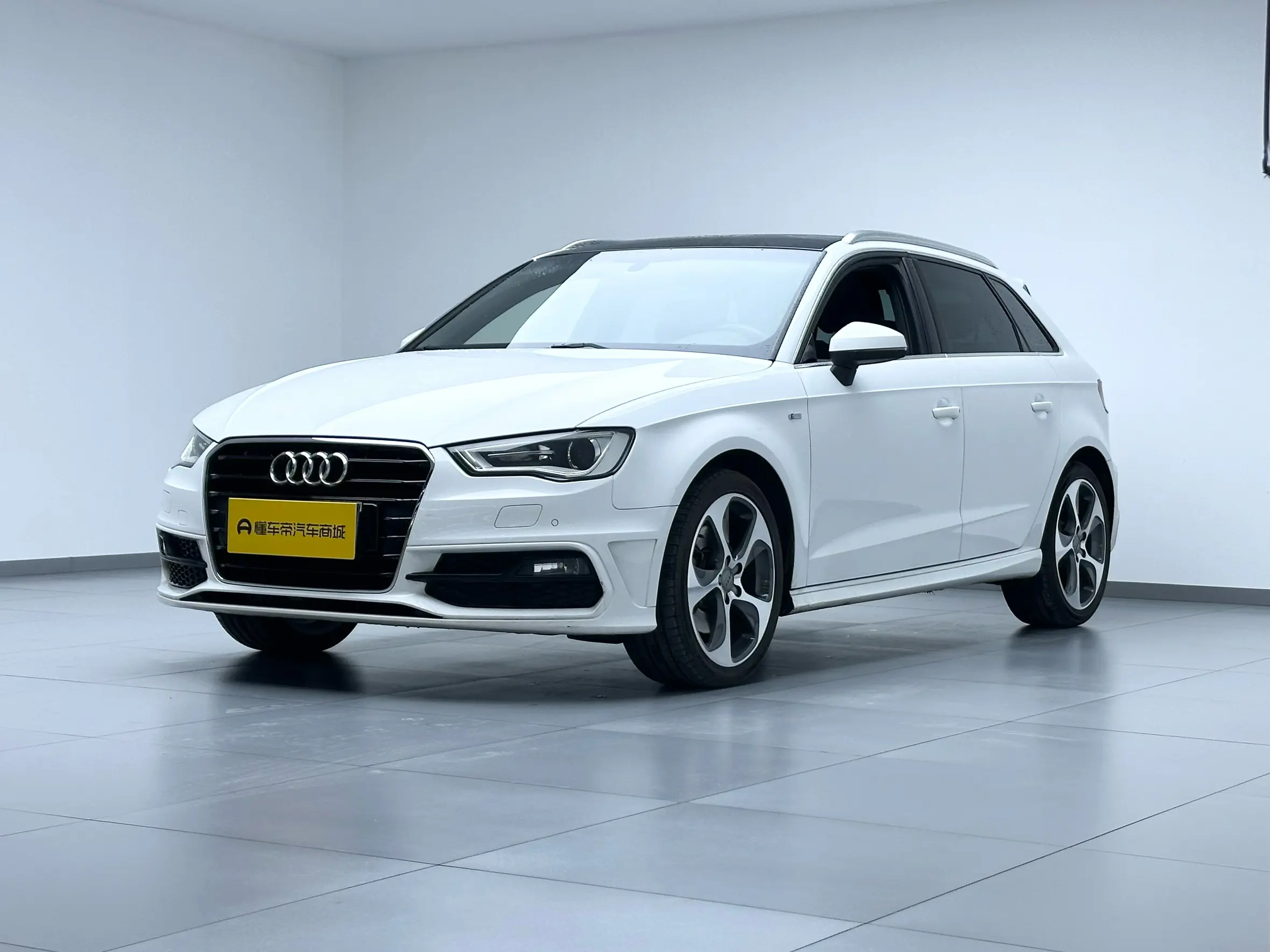 Audi A3  из Китая