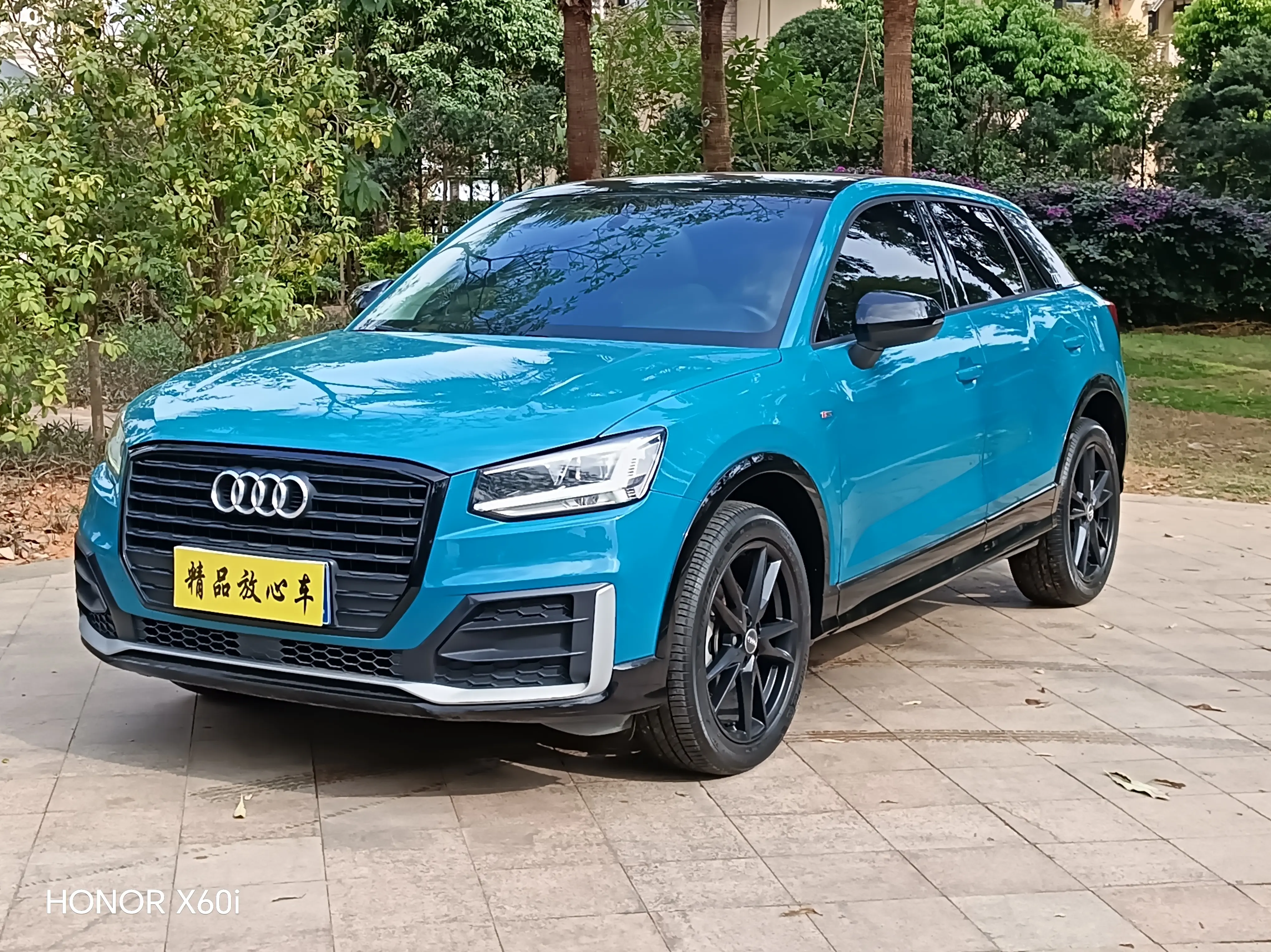 Audi Q2L  из Китая
