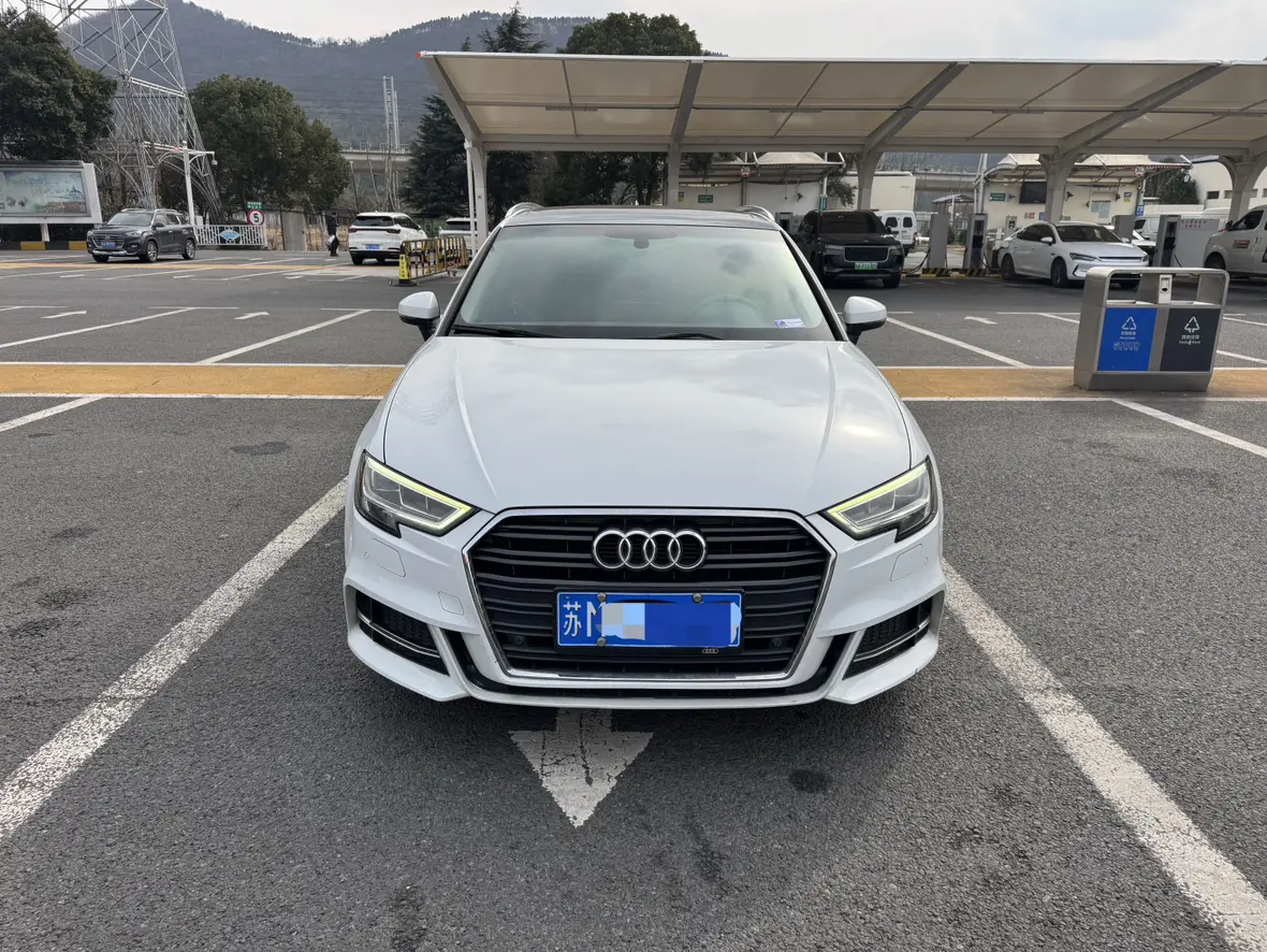 Audi A3  из Китая