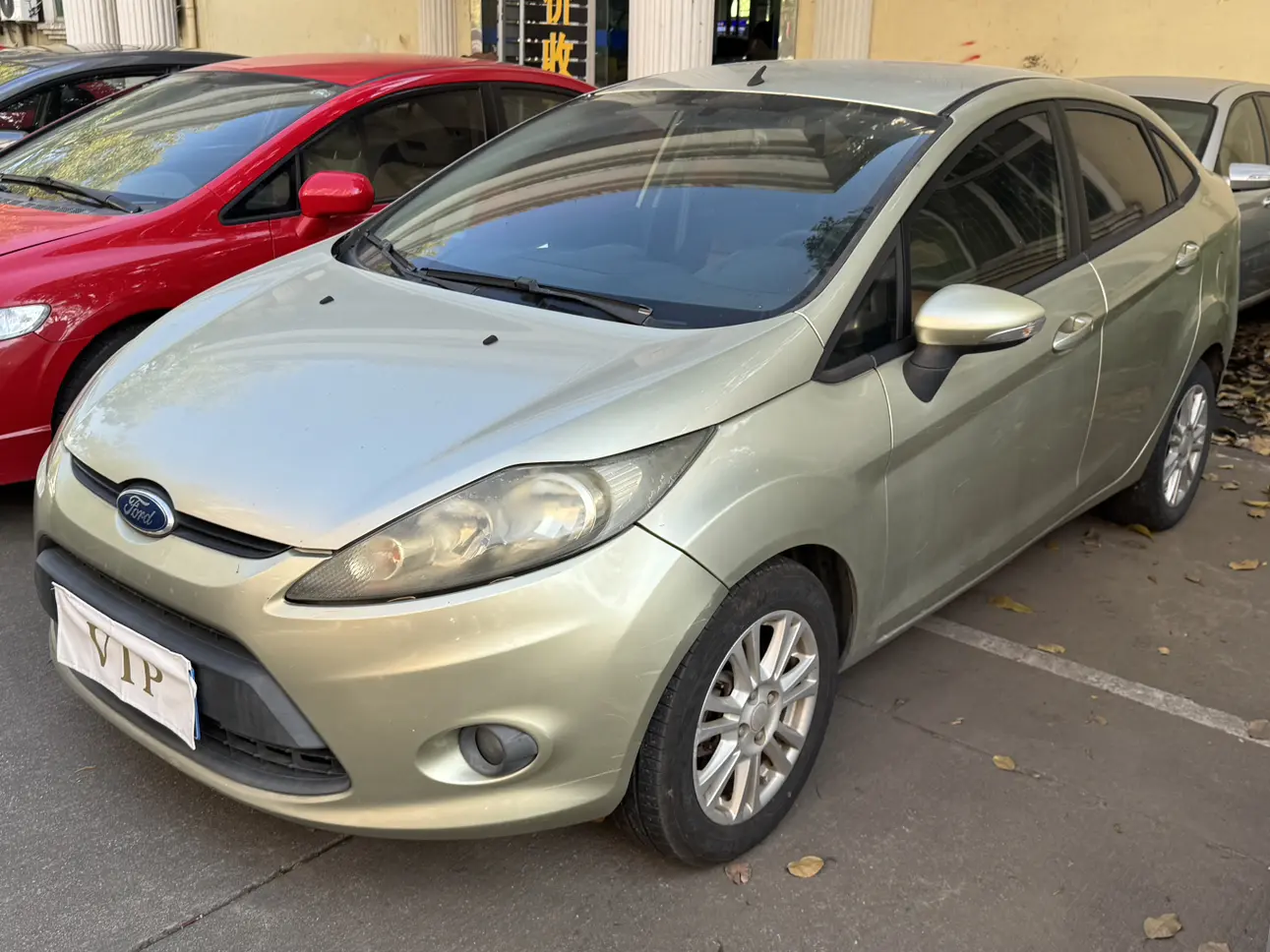 Ford Carnival  из Китая