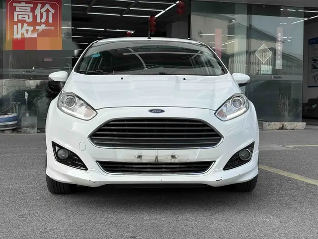 Ford Carnival  из Китая