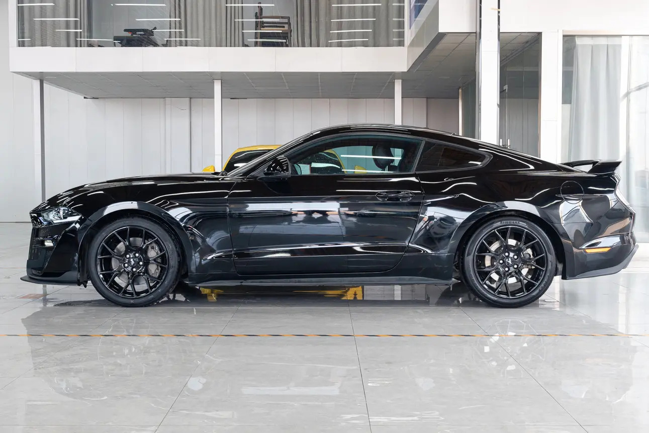 Ford Mustang  из Китая